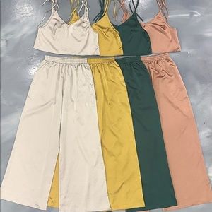 Woven Satin 2-piece set in Mustard.